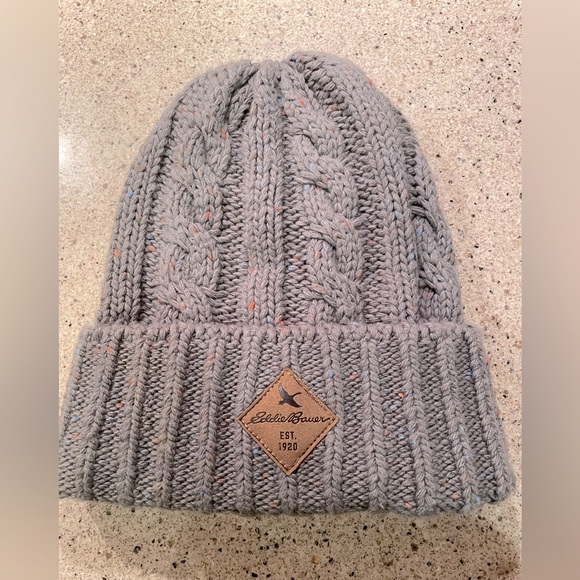 Eddie Bauer winter hat - Picture 1 of 3